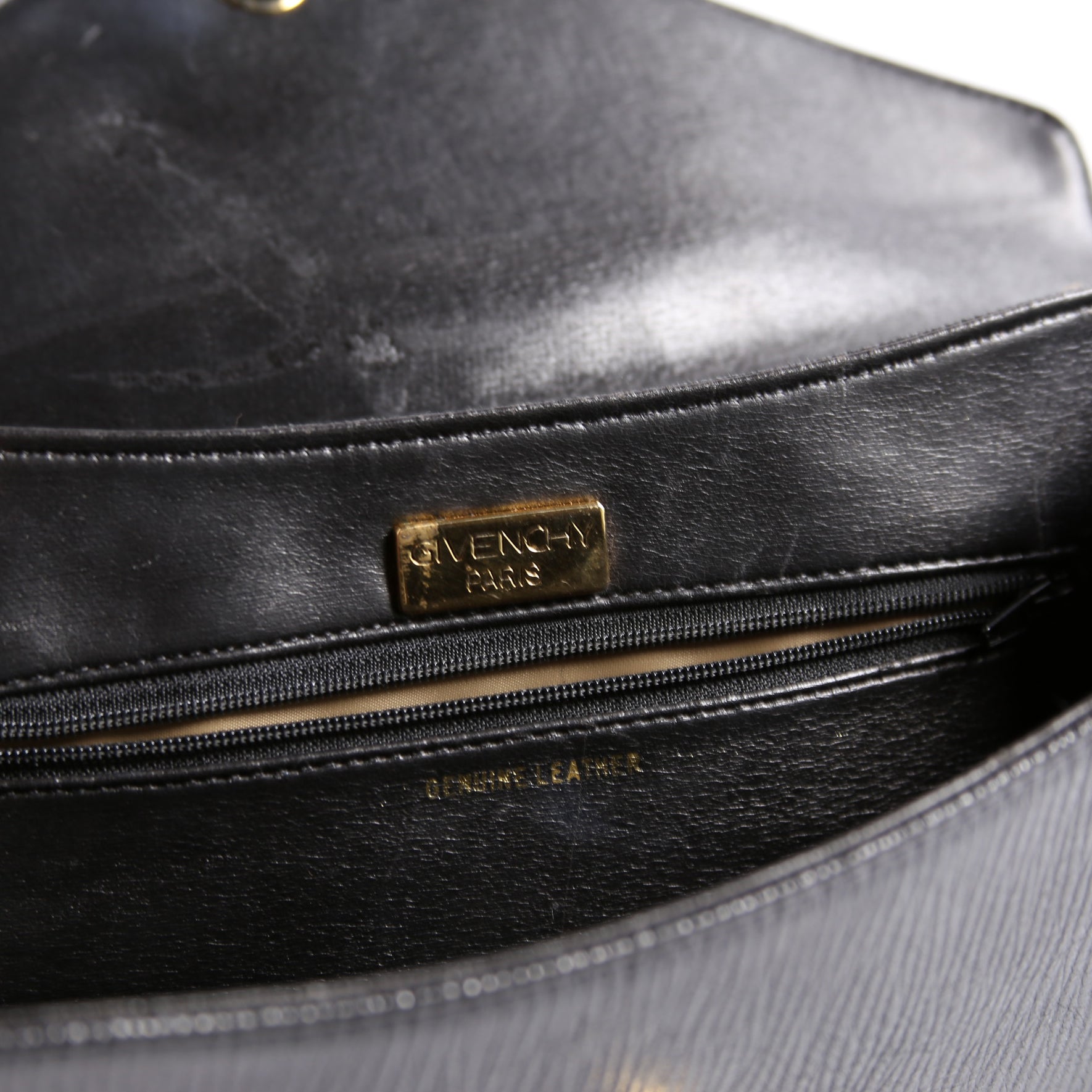 4G Vintage Clutch Black