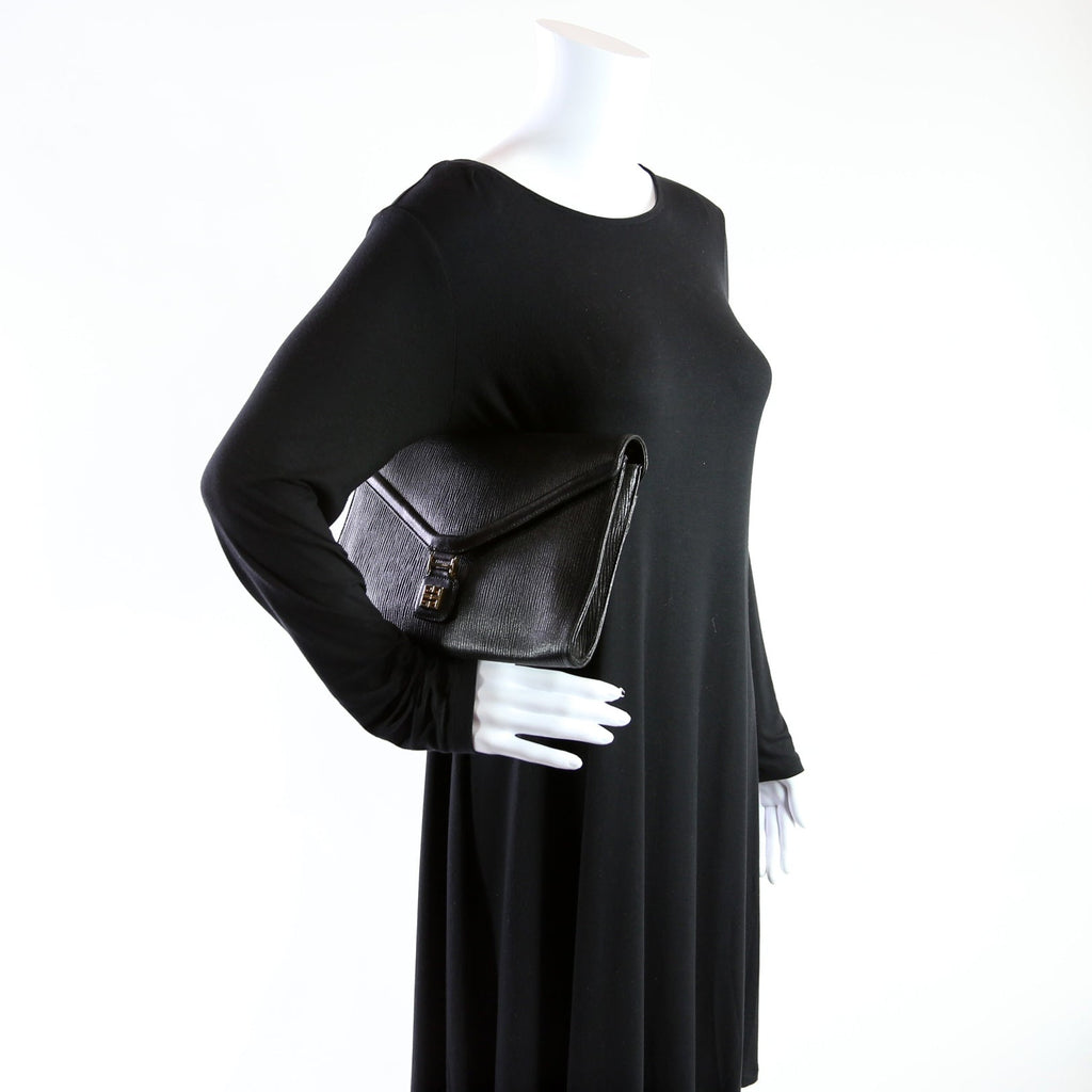 4G Vintage Clutch Black