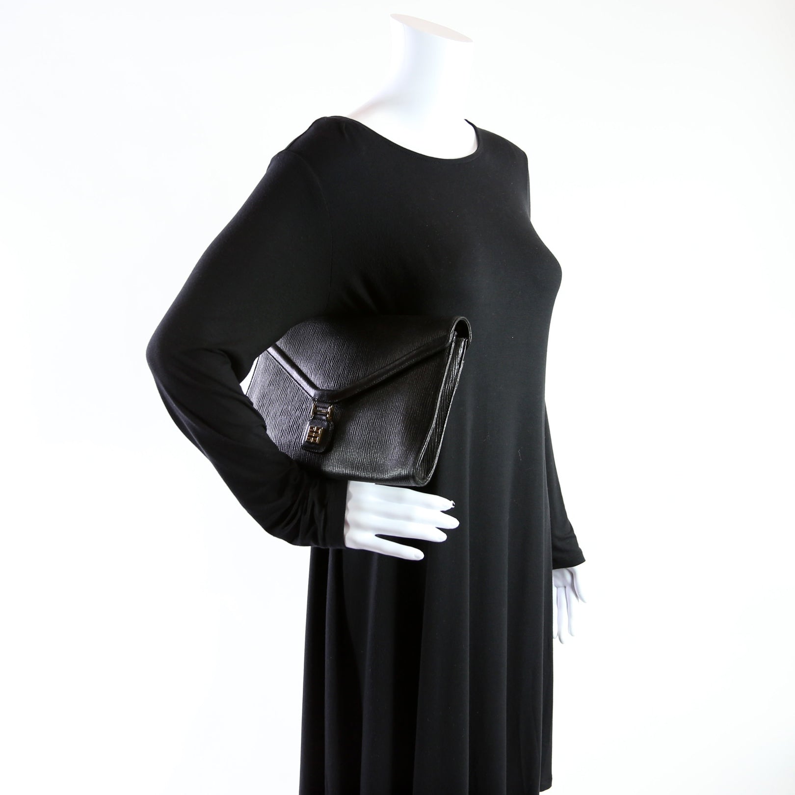 4G Vintage Clutch Black