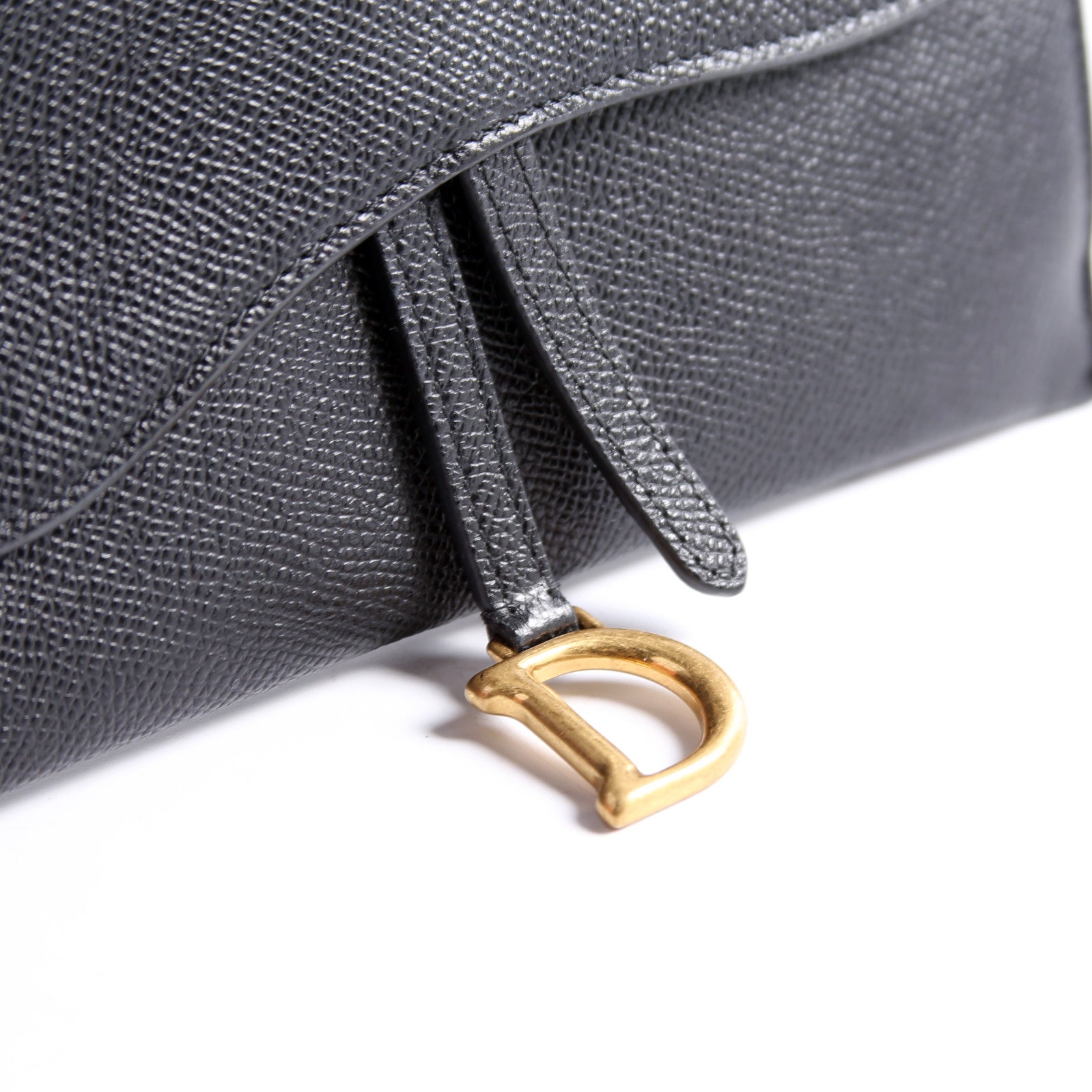Saddle Pouch W/Chain Small Calfskin Black