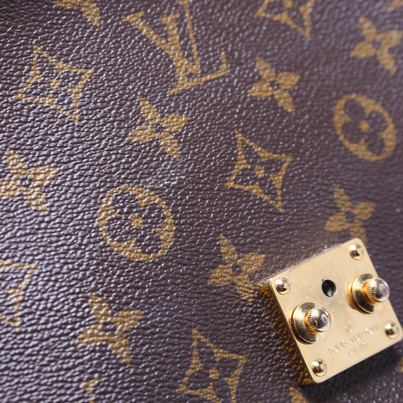 Pochette Metis Monogram