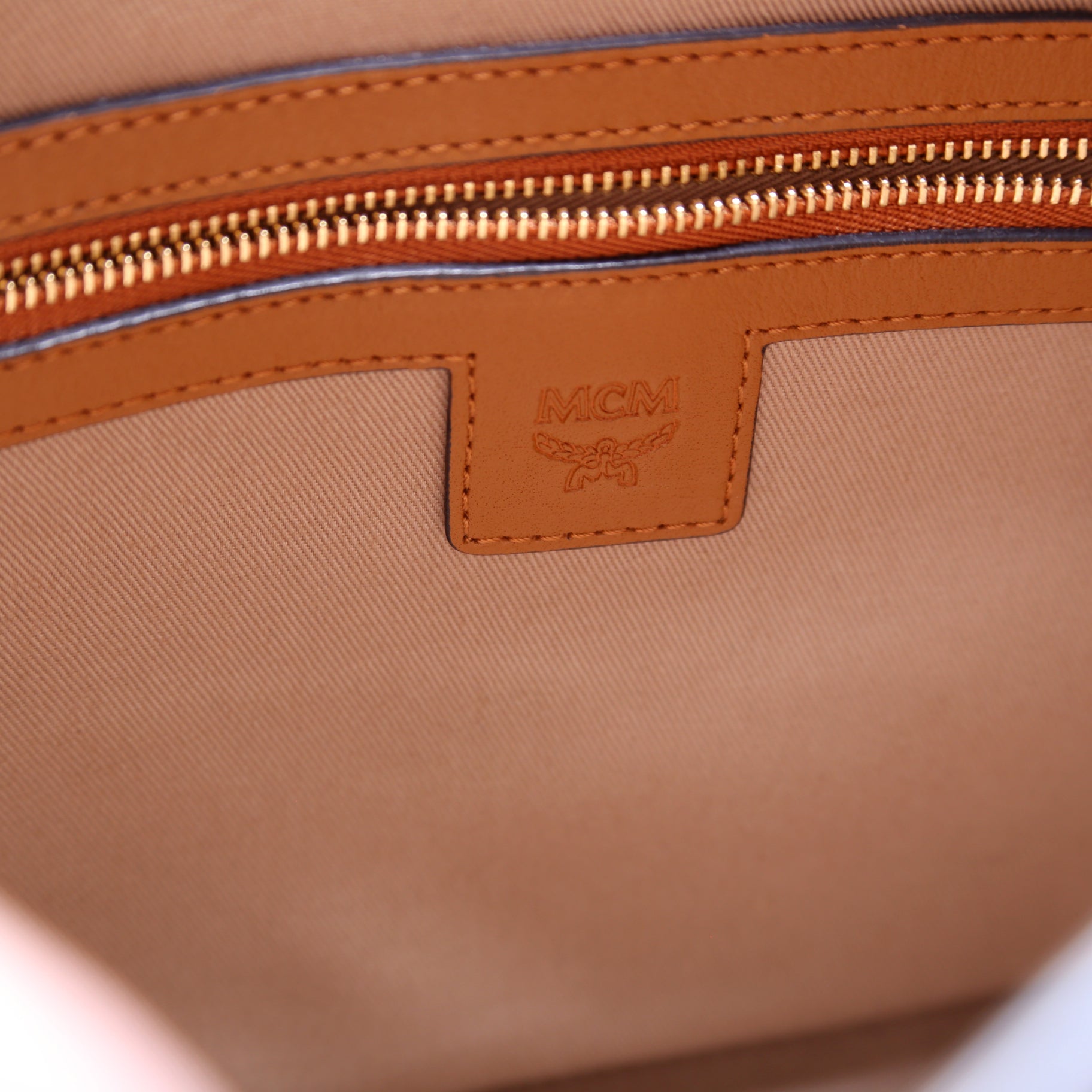 Klara Visetos Hobo Brown