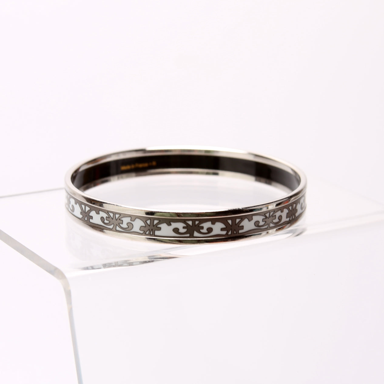 Balcons Du Gaudalquivir Printed Enamel Narrow Bangle Bracelet Silver/White