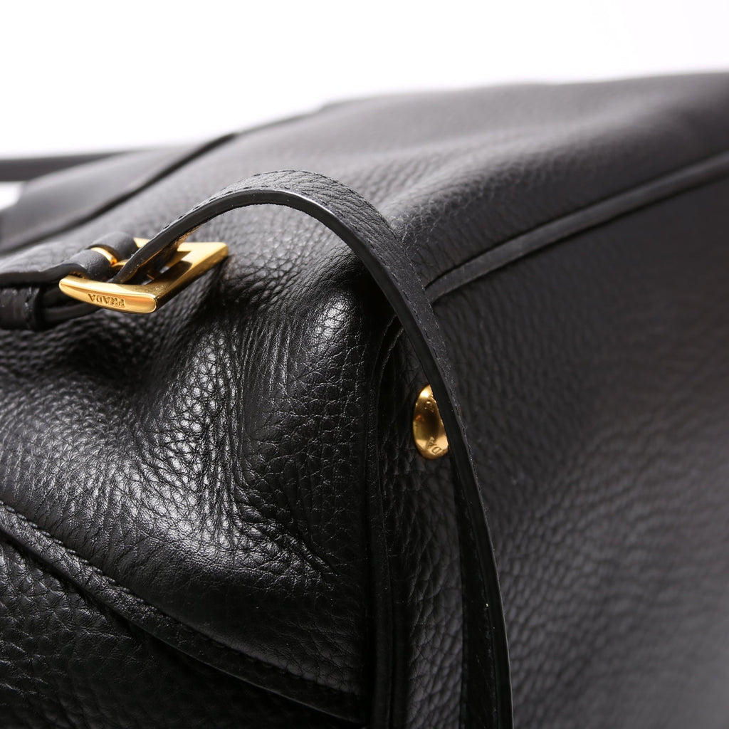 Vitello Daino Top Handle Tote Black