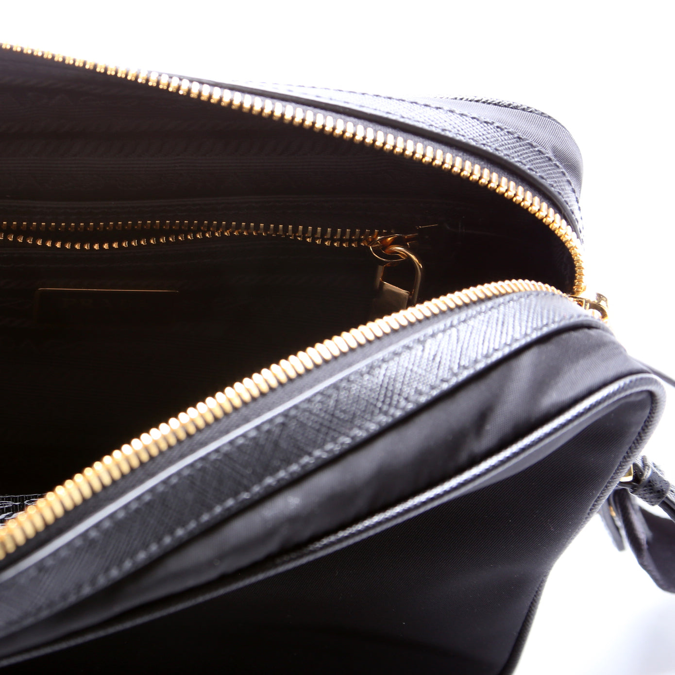Nylon/Saffiano Camera Bag Black