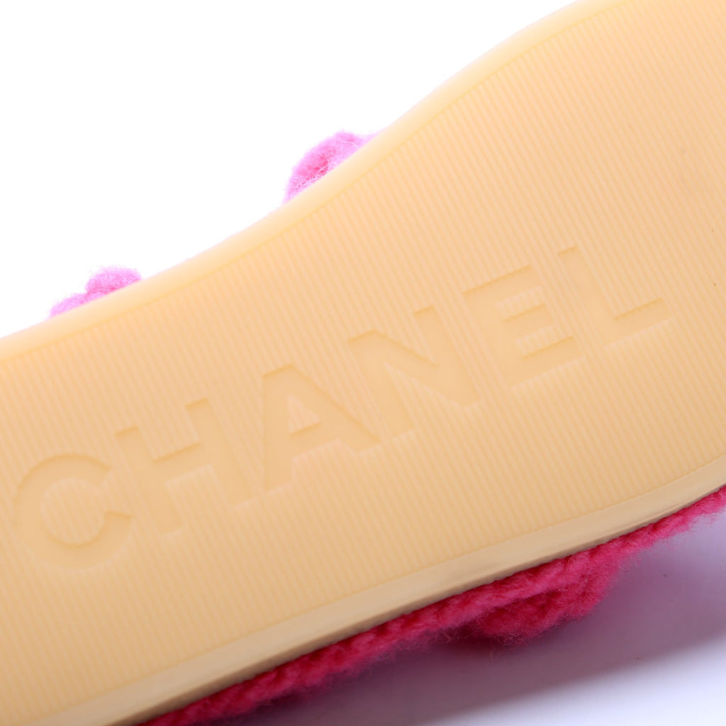 Cord Lambskin Quilted Logo Sandals Size 38 Pink