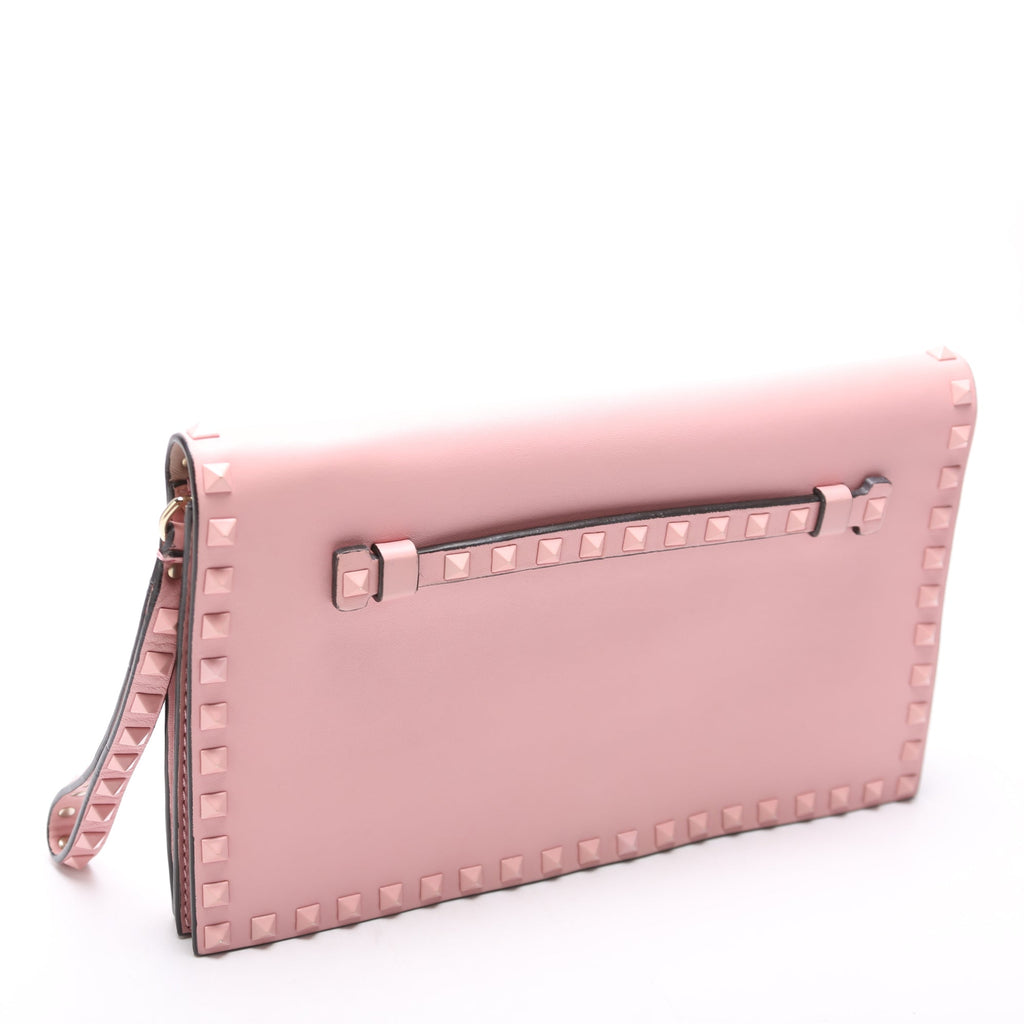 Rockstud Flap Wristlet Pink