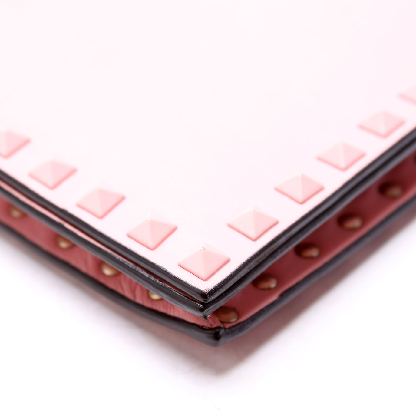 Rockstud Flap Wristlet Pink