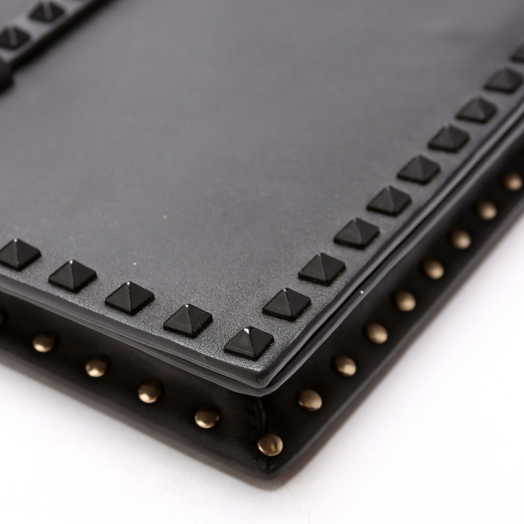 Rockstud Flap Wristlet Black