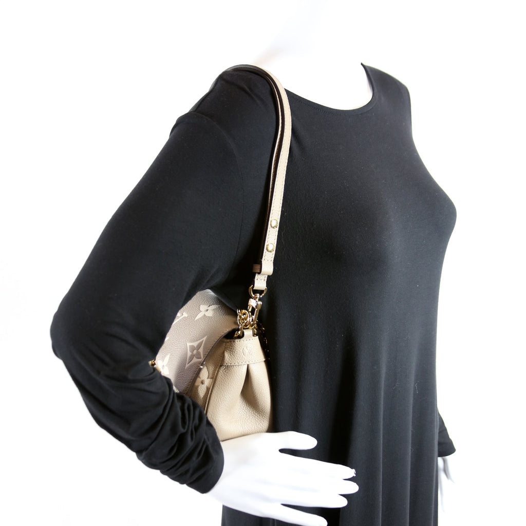 Favorite NM Bicolor Empreinte Turtledove