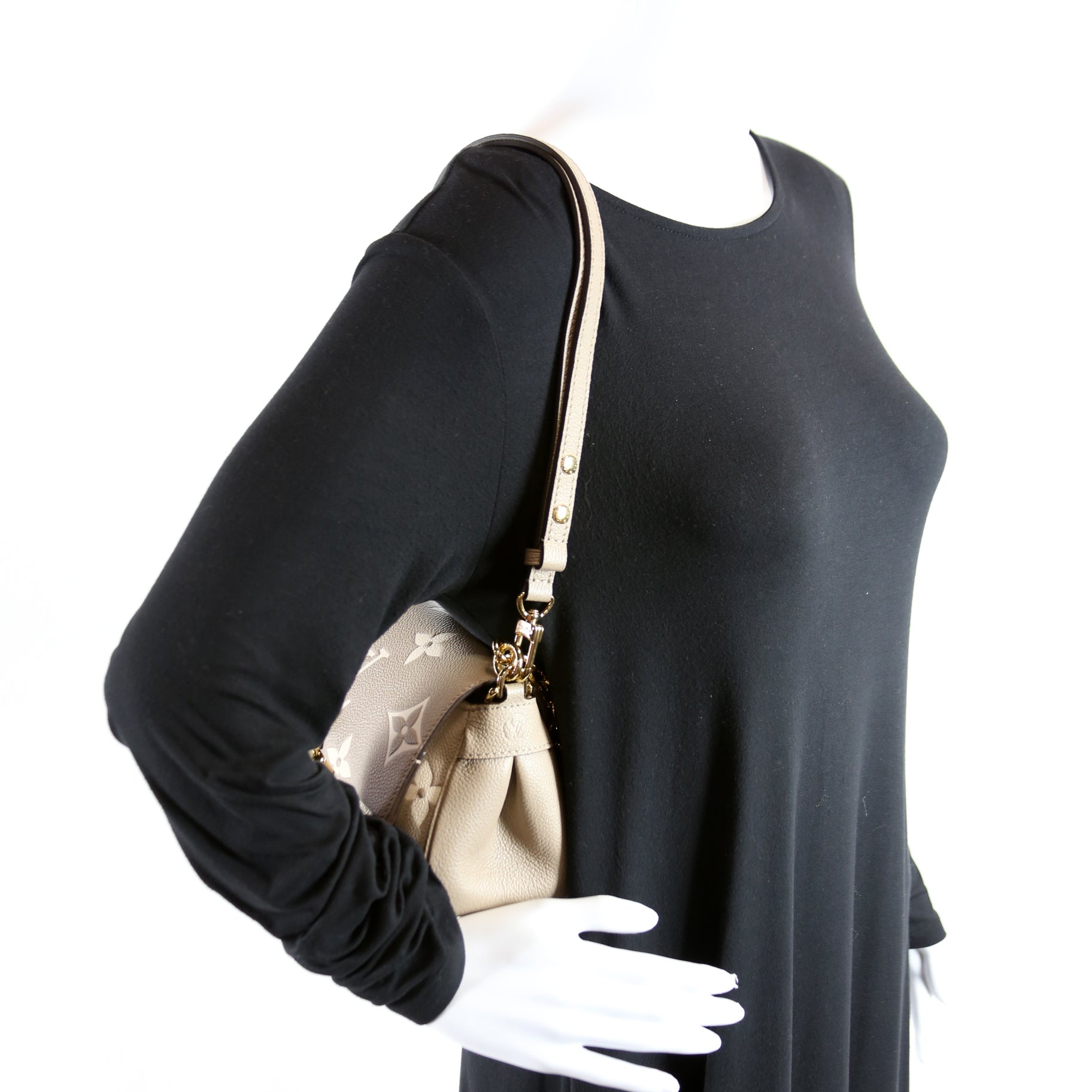 Favorite NM Bicolor Empreinte Turtledove