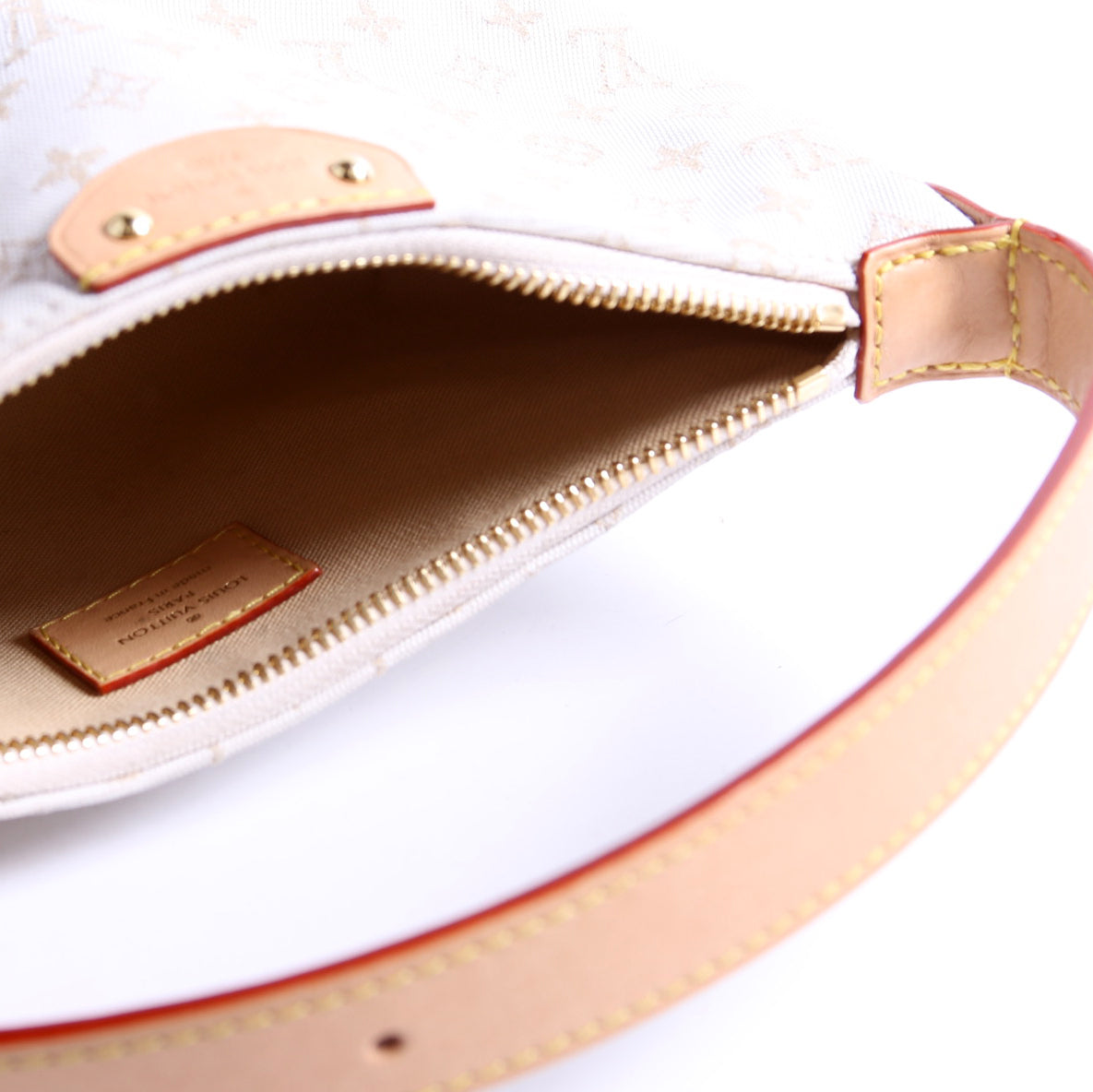 Hills Pochette Canvas Monogram White