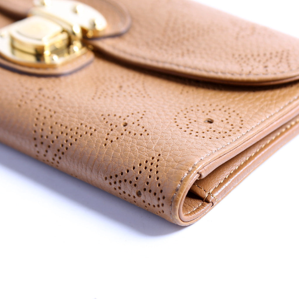 Amelia Wallet Mahina Tan