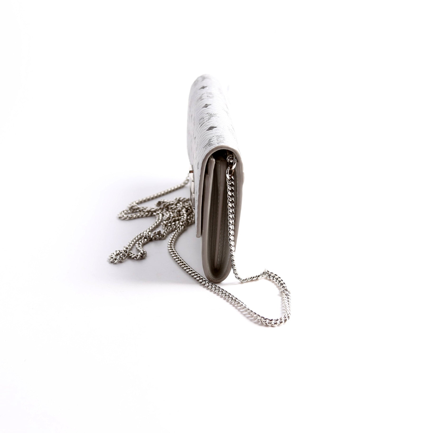 Travia Visetos Wallet On Chain Silver