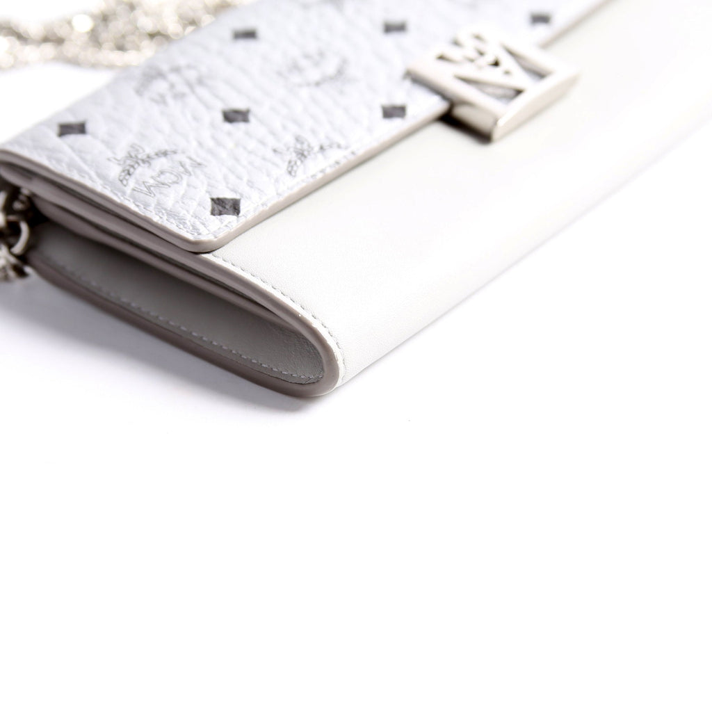 Travia Visetos Wallet On Chain Silver