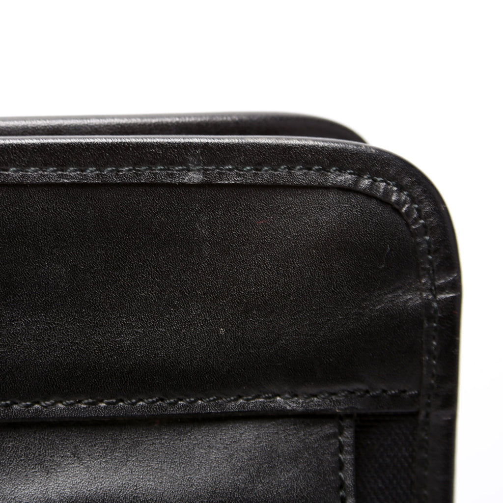 Nova Check Wrist Clutch Black