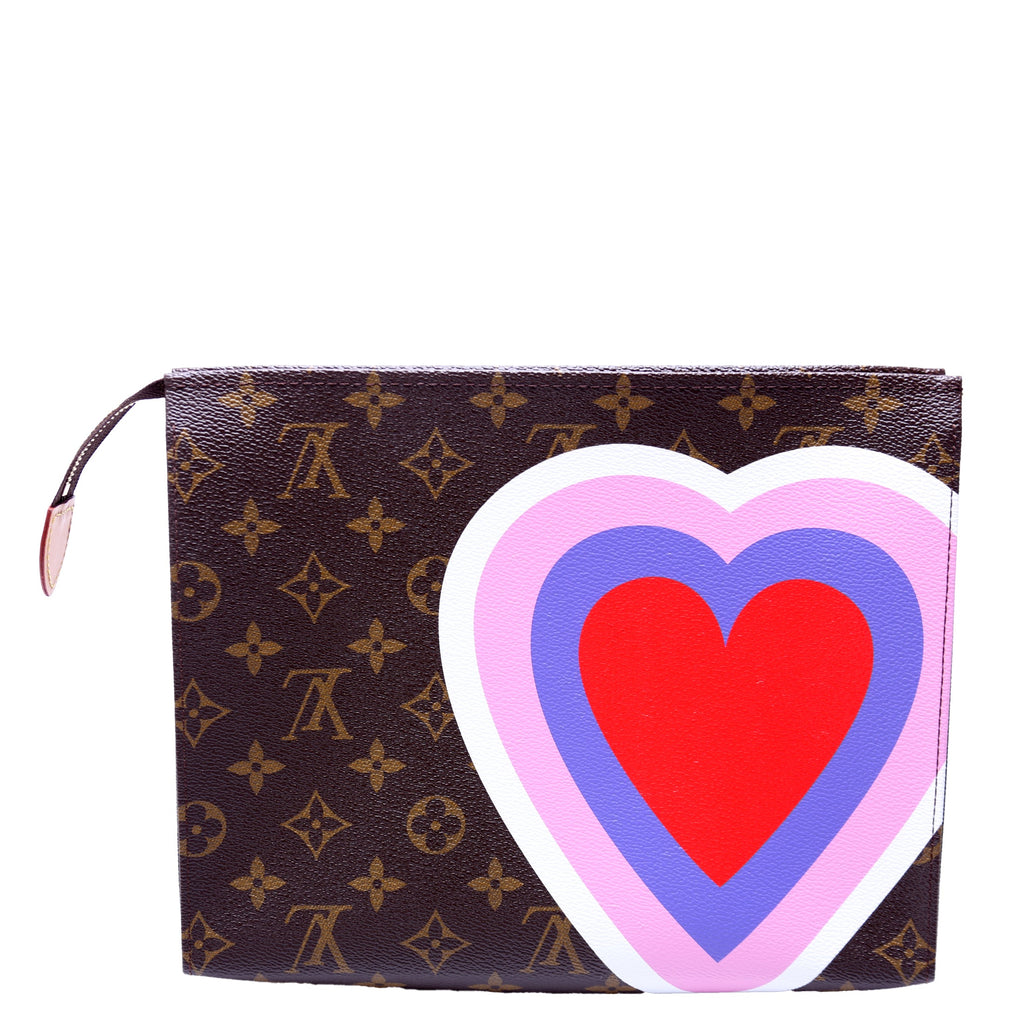Toiletry 26 Game On Monogram