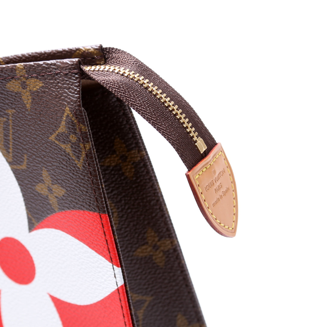 Toiletry 26 Game On Monogram