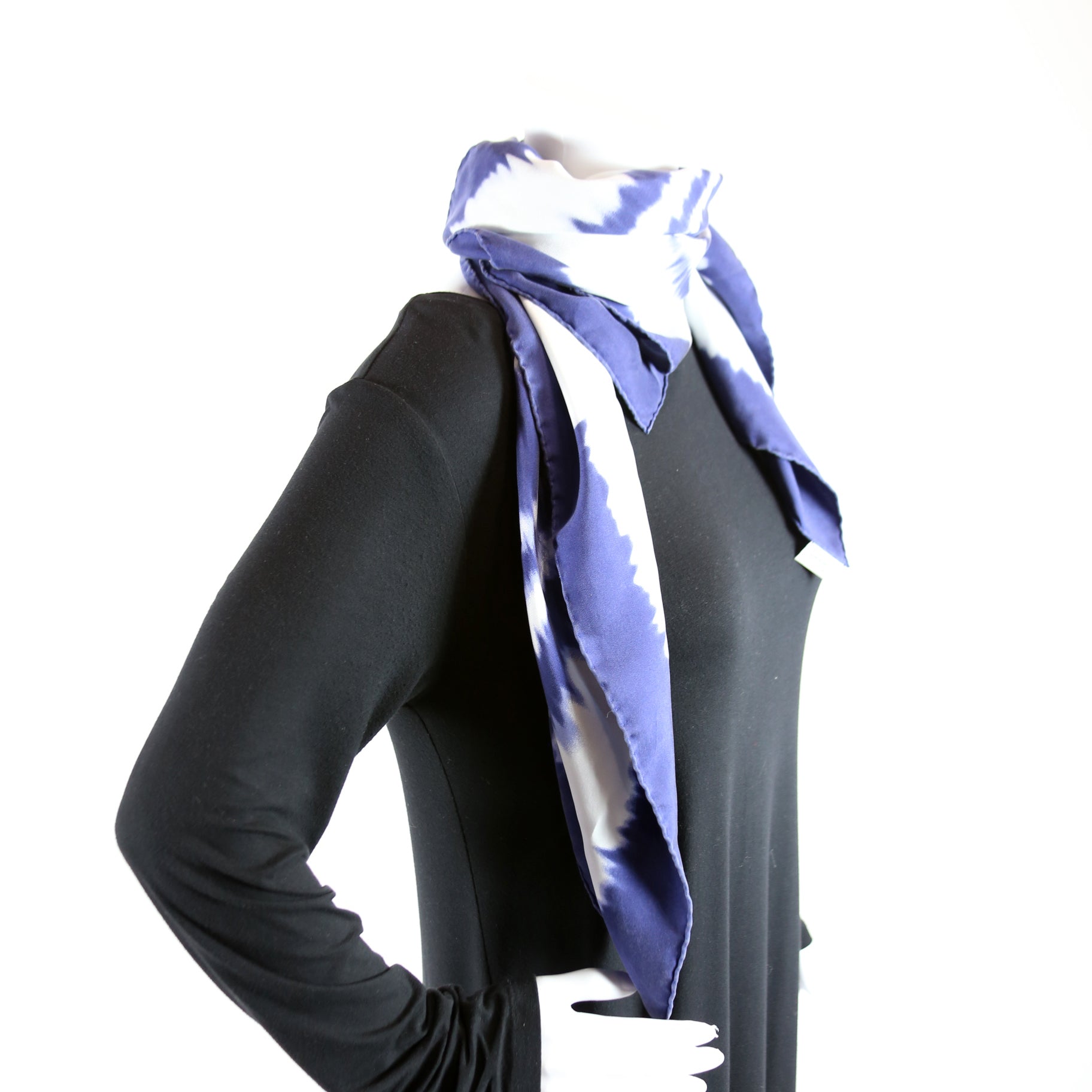 Brides De Gala Wash 90 Silk Scarf Blue