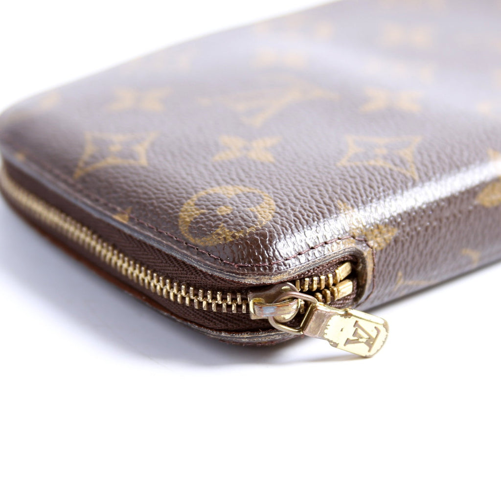 Geode Organizer Zippy Wallet Monogram