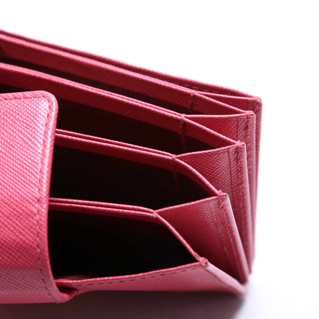 1M1211 Saffiano 5-Guest Card Holder Pink