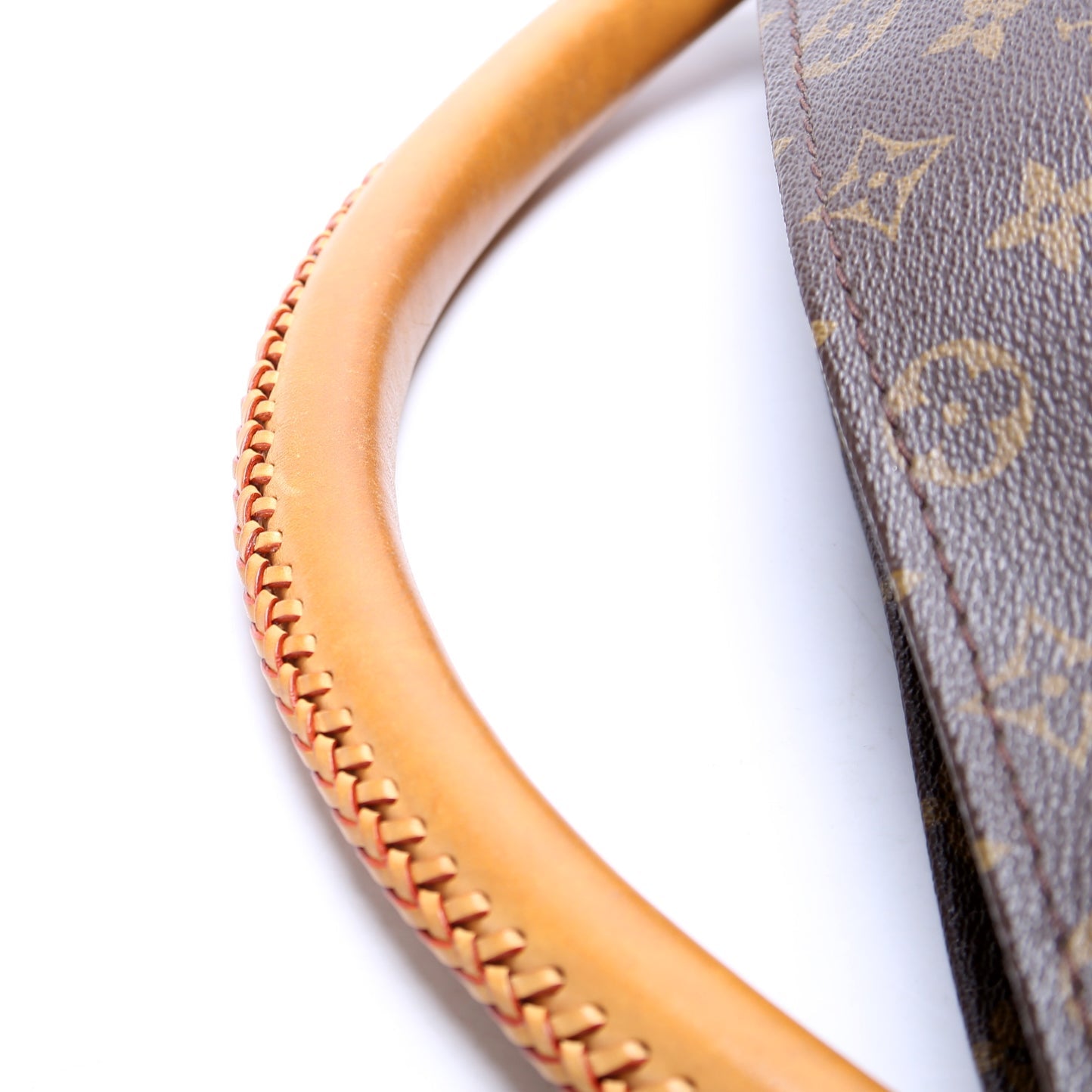 Artsy MM Monogram
