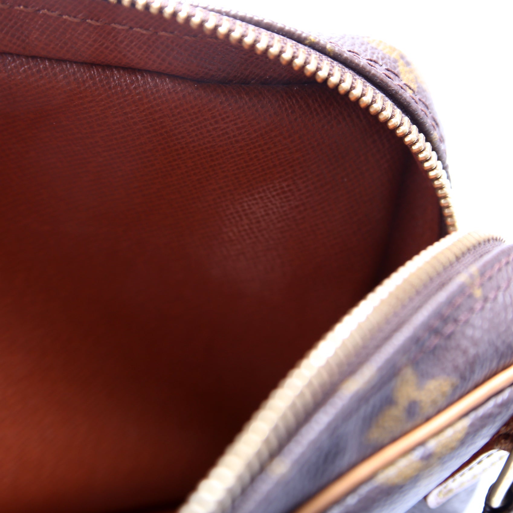 Pochette Marly Bandouliere Monogram