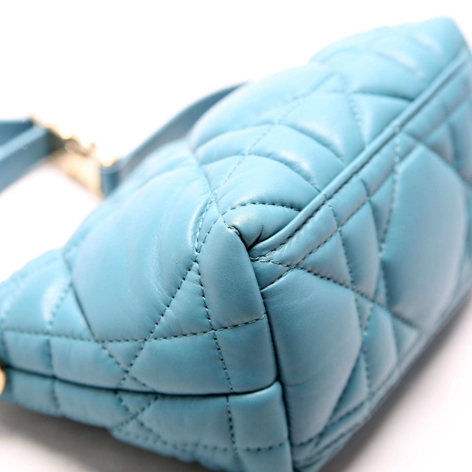 Diortravel Small Nomad Pouch Cannage Calfskin Blue