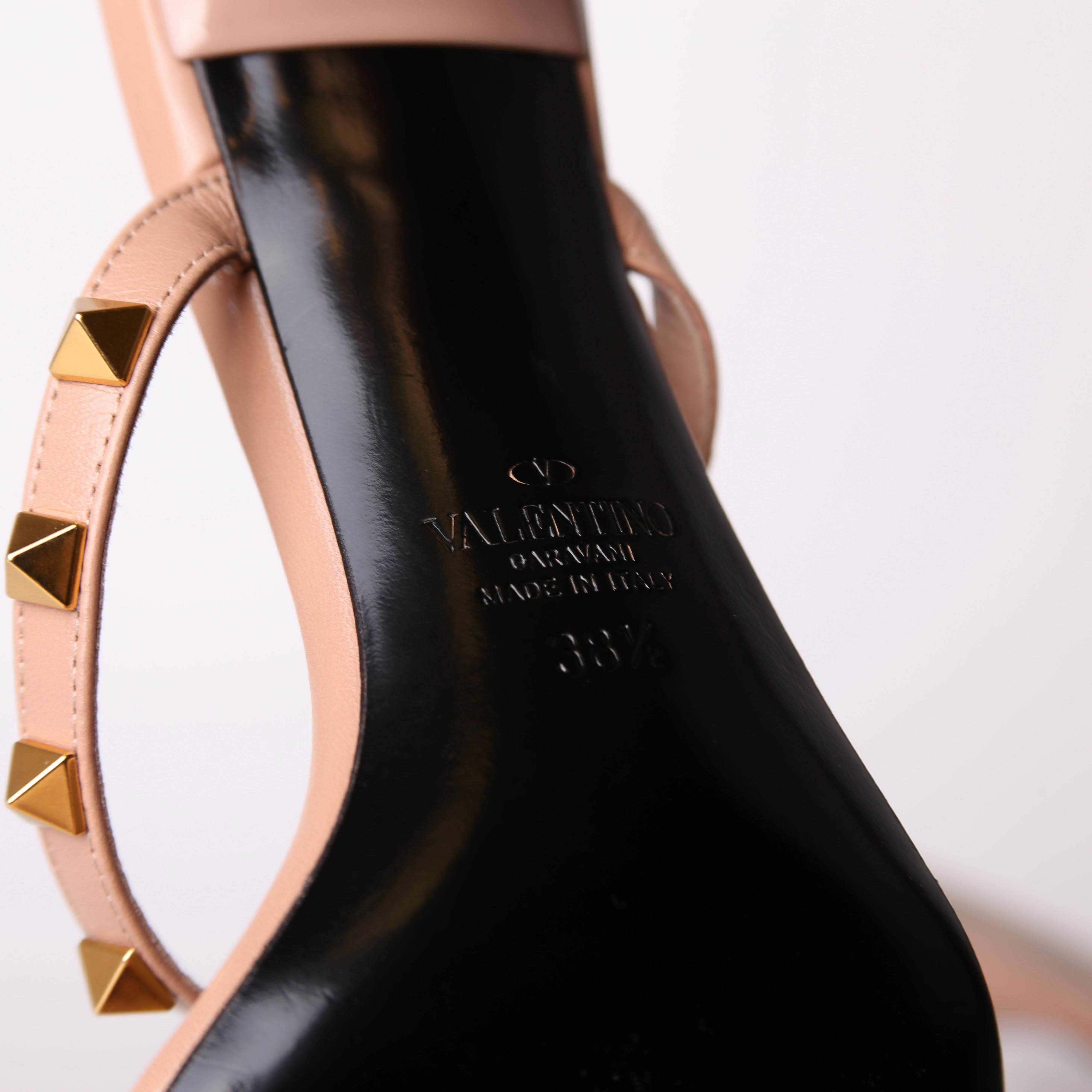 Rockstud Caged Sandals Size 38.5