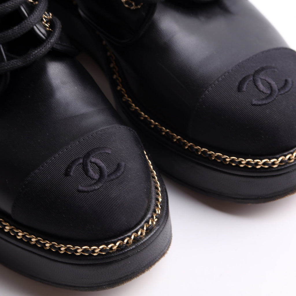Calfskin Grosgrain Lace Up Booties Size 38.5