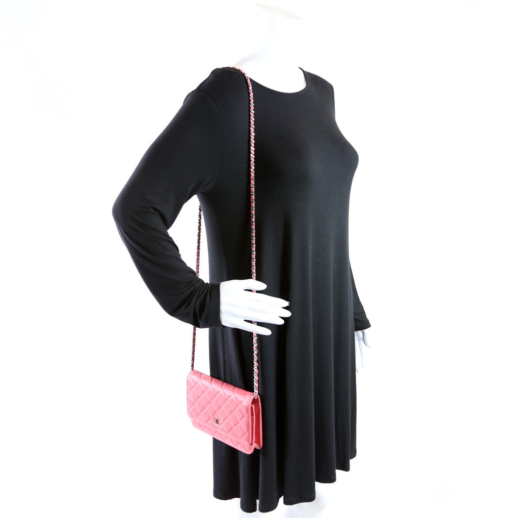 WOC Classic Quilted Lambskin Pink