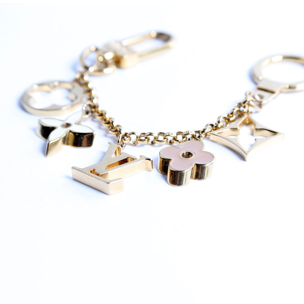 Fleur De Monogram Chain Charm Gold/Beige