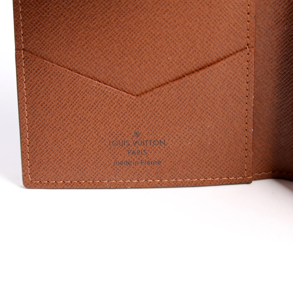 Passport Holder Monogram