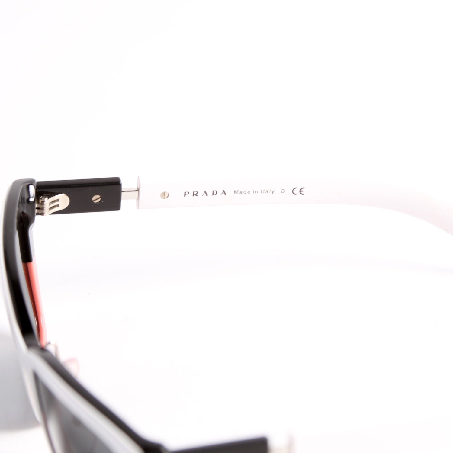 SPR14X Sunglasses White/Black