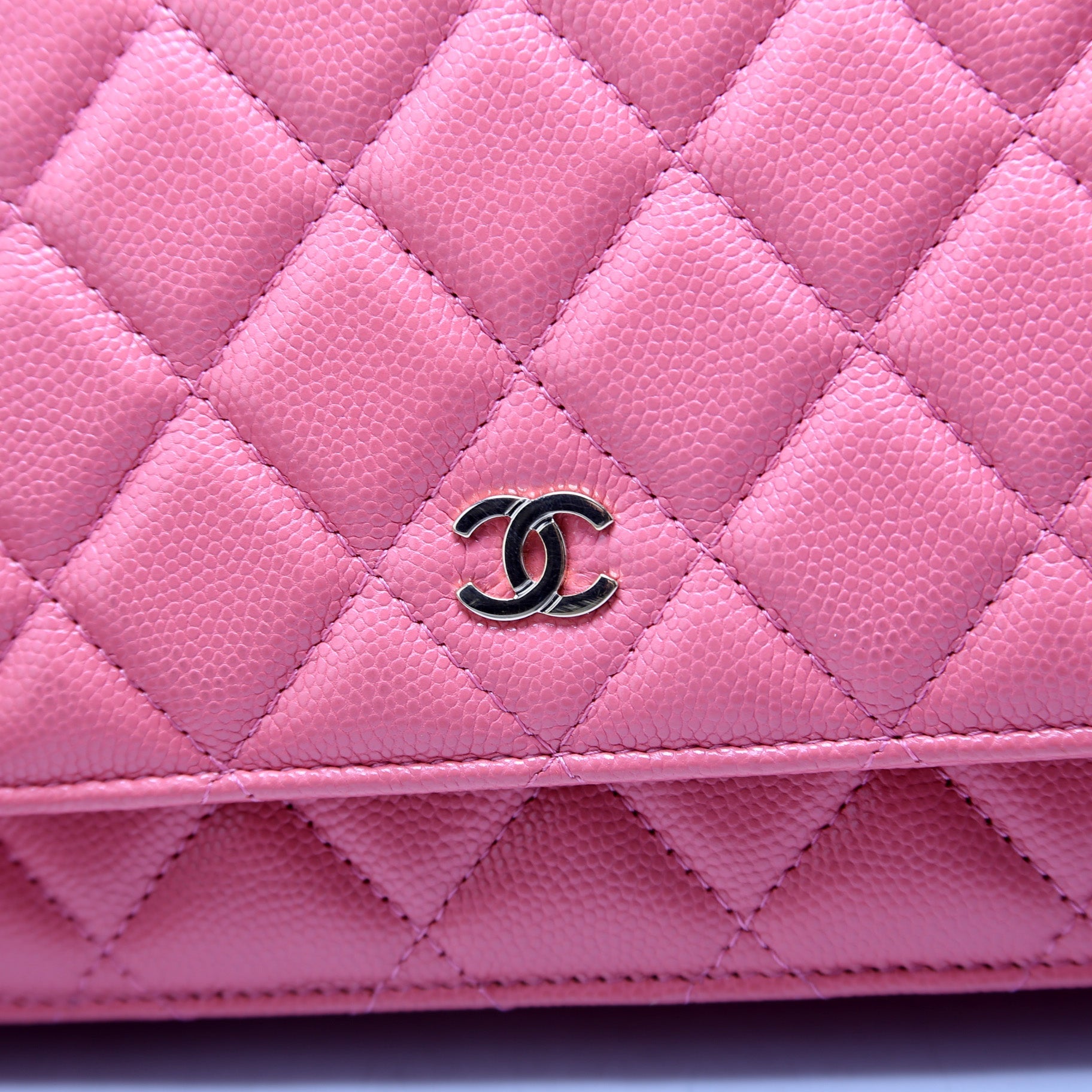 WOC Classic Quilted Caviar Pink
