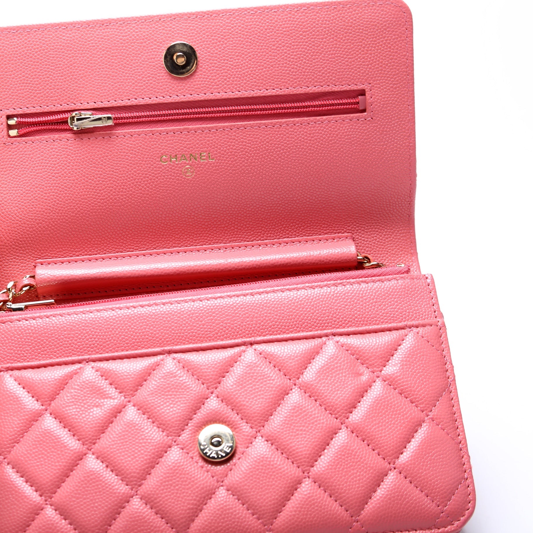 WOC Classic Quilted Caviar Pink