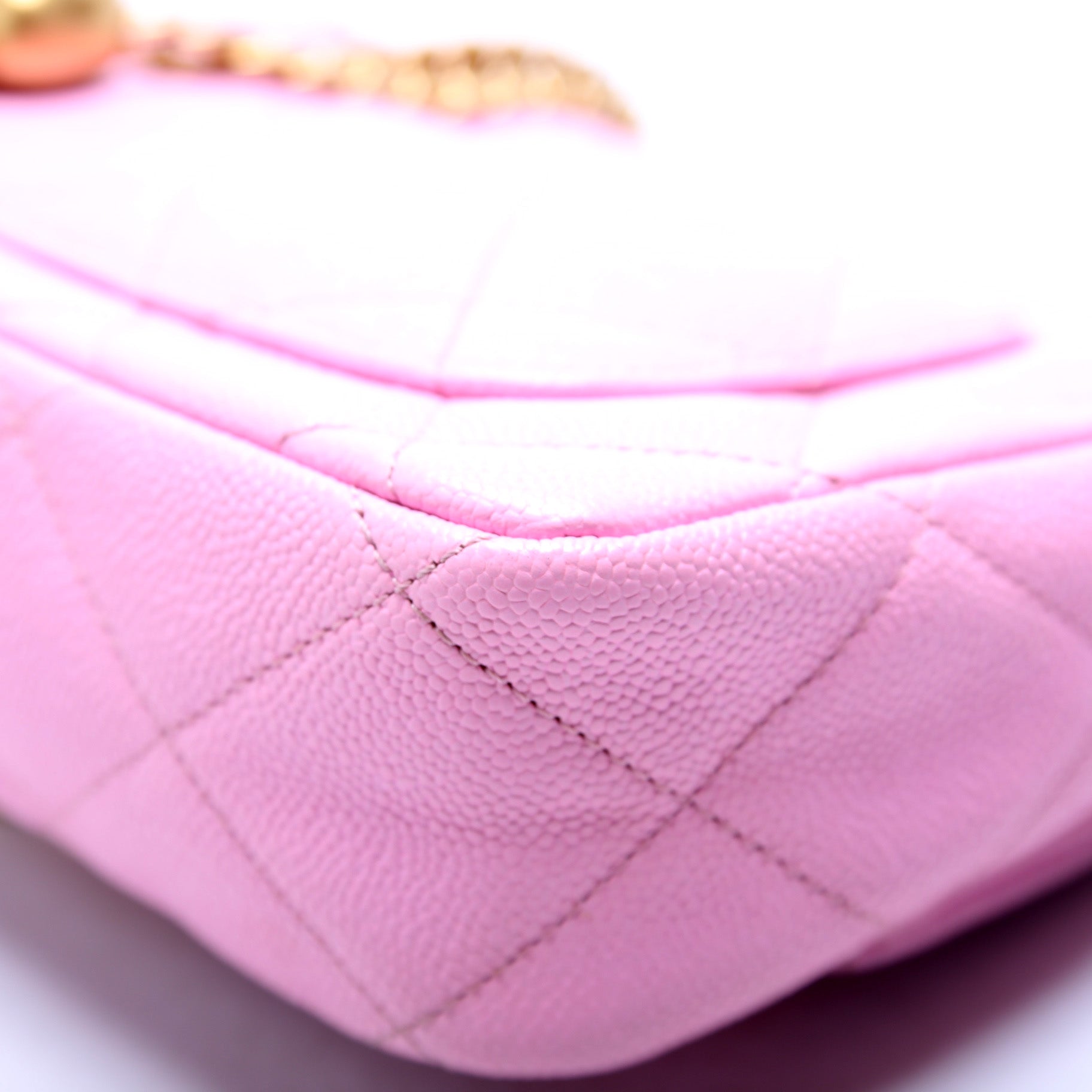 Classic Flap Mini Sweetheart Chain Caviar RFID Pink