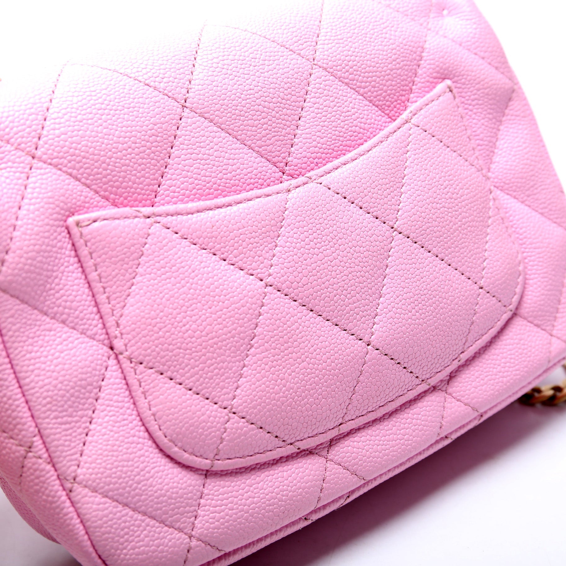 Classic Flap Mini Sweetheart Chain Caviar RFID Pink