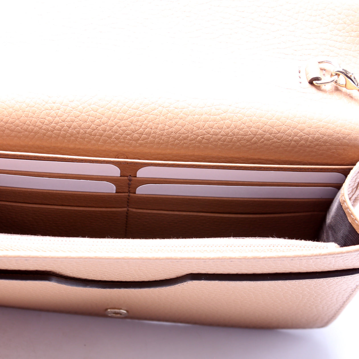 598211 Soho WOC Tan