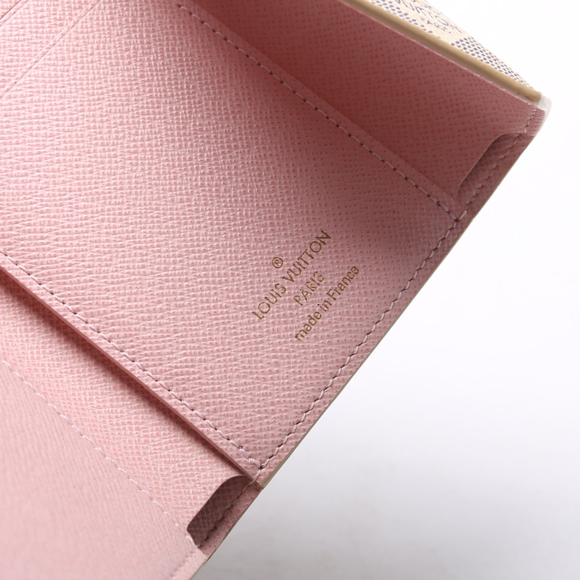 Victorine Wallet Monogram