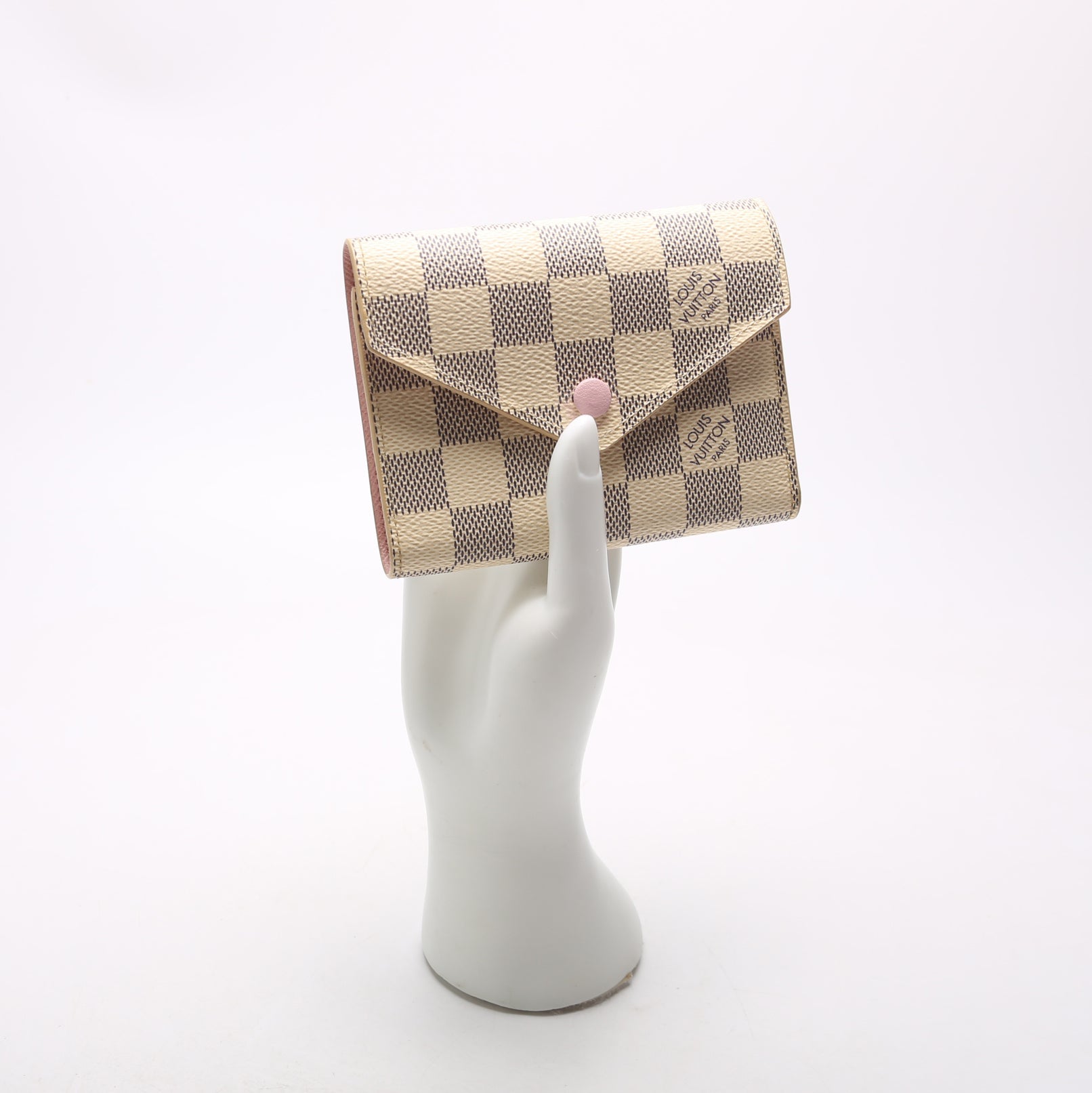 Victorine Wallet Monogram