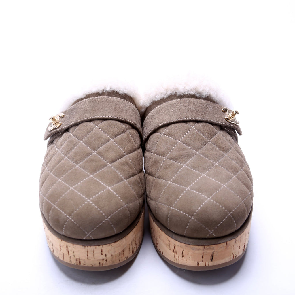 CC Turnlock Suede/Shearling Clogs Size 38 Taupe