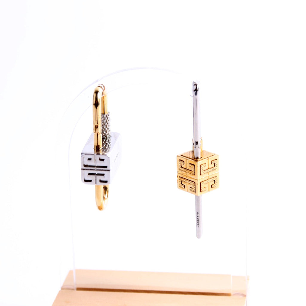 Asymmetrical Lock Metal Earrings Silver/Gold