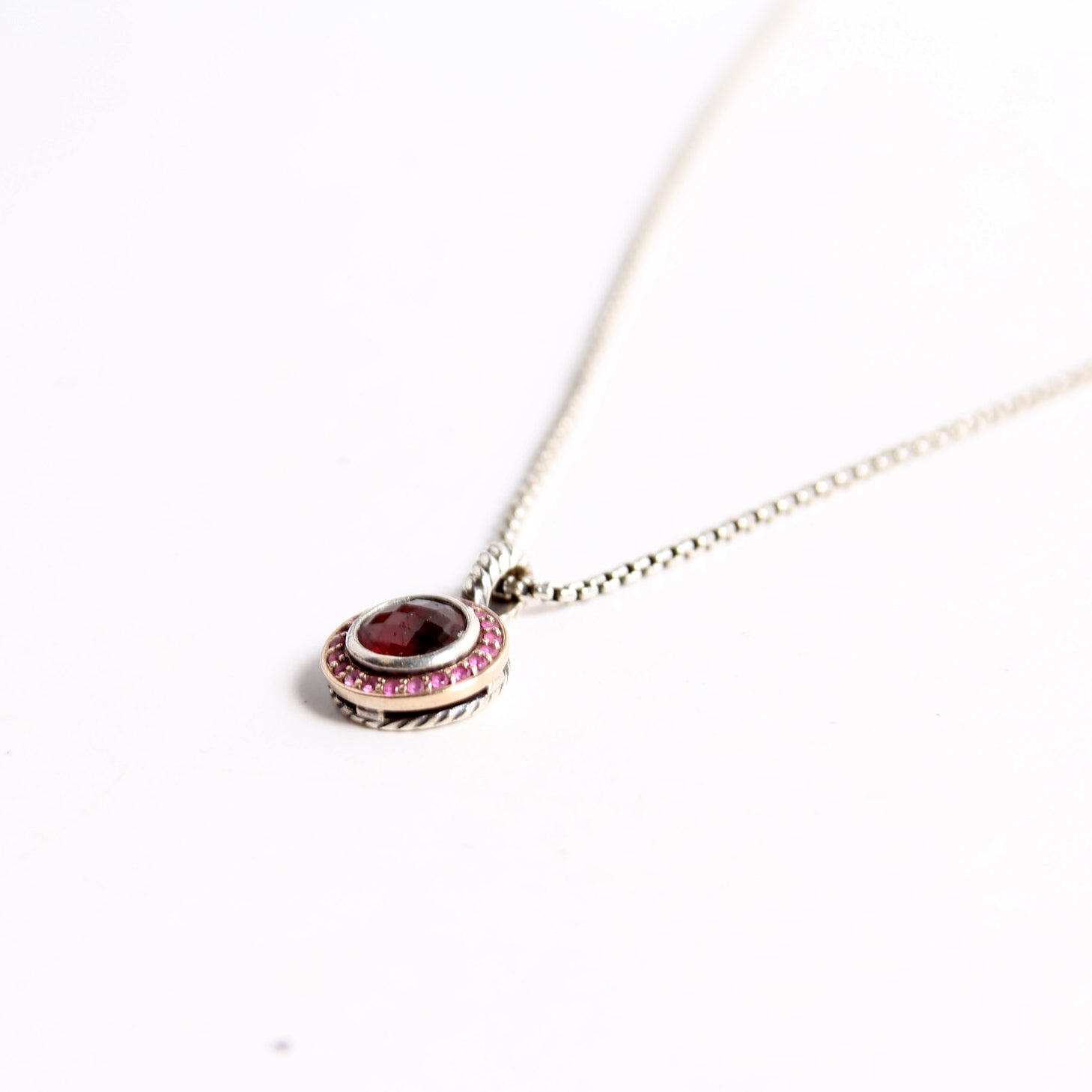 Dome Pendant Necklace 925/Garnet/Ruby