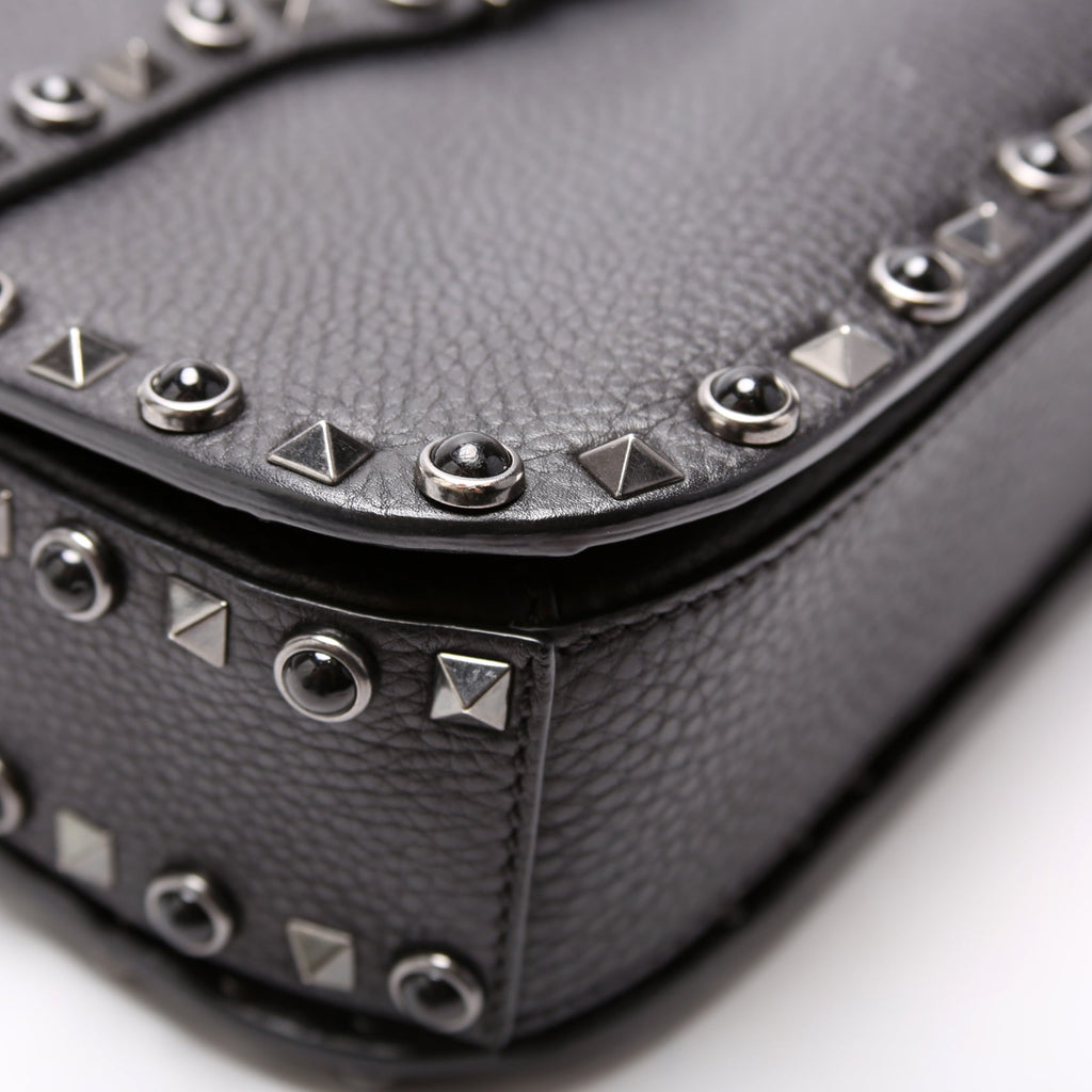 Rockstud Rolling Medium Crossbody Black