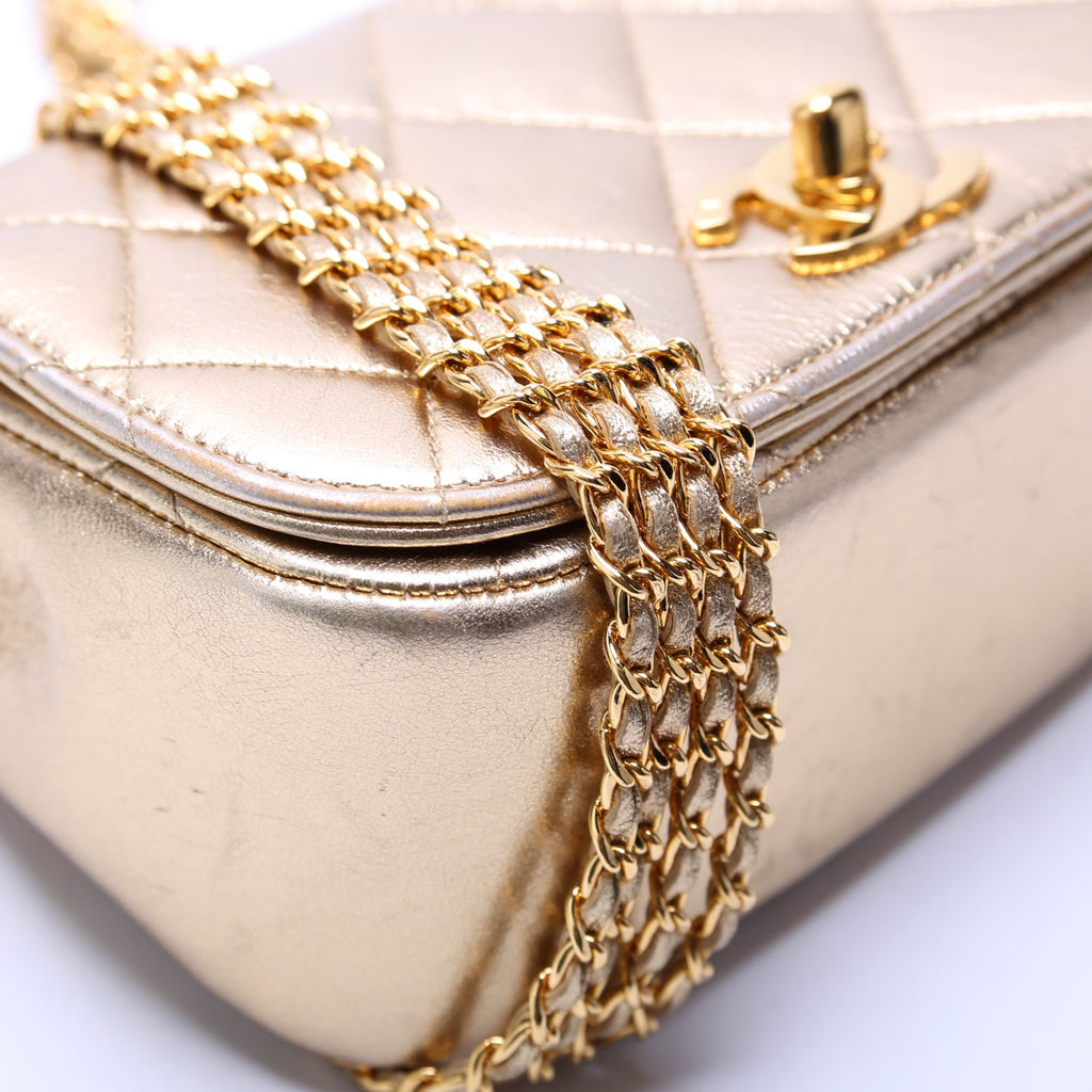 Multi Chain Flap Metallic Lambskin 3M Gold