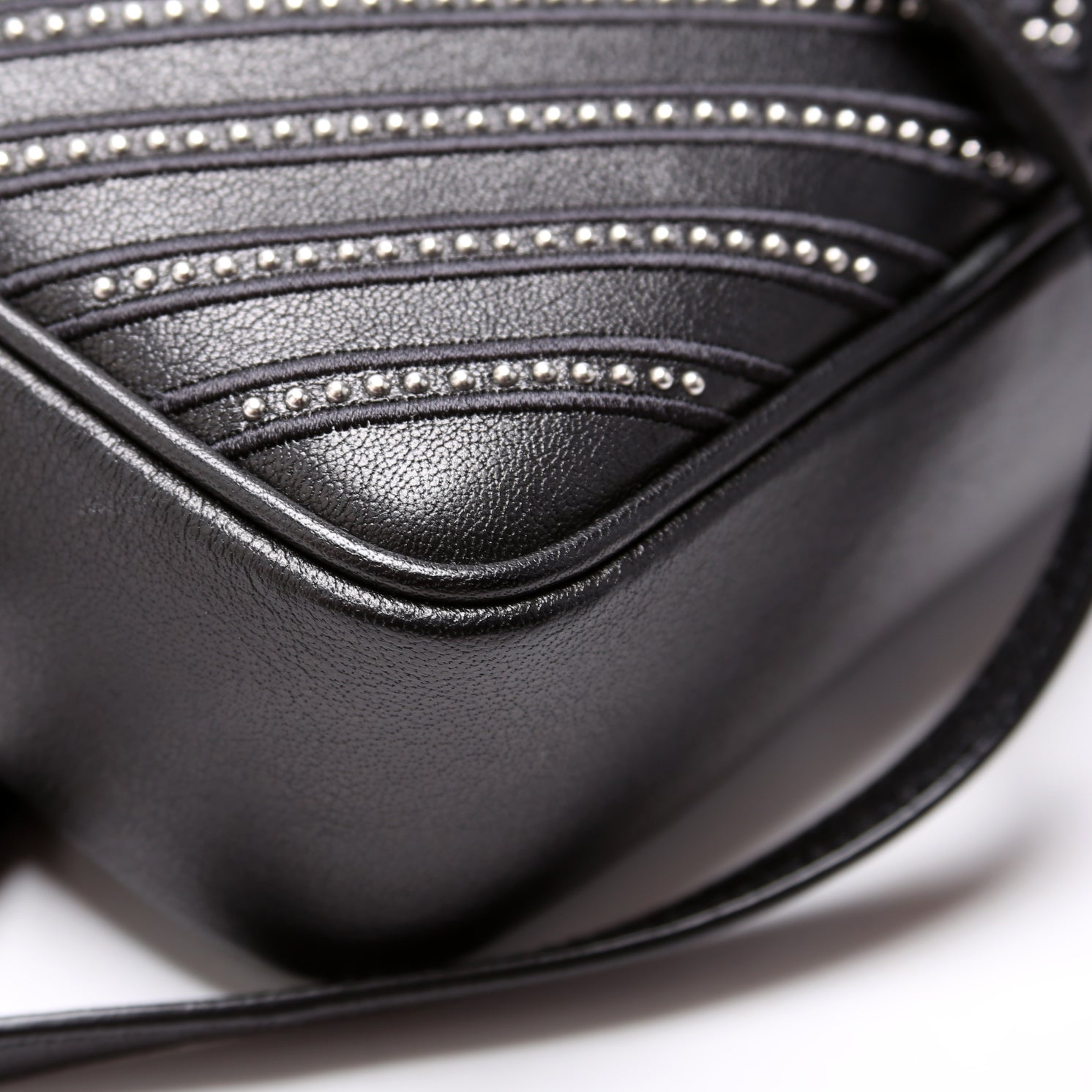 Lou Camera Bag Studded Calfskin 612544 Black