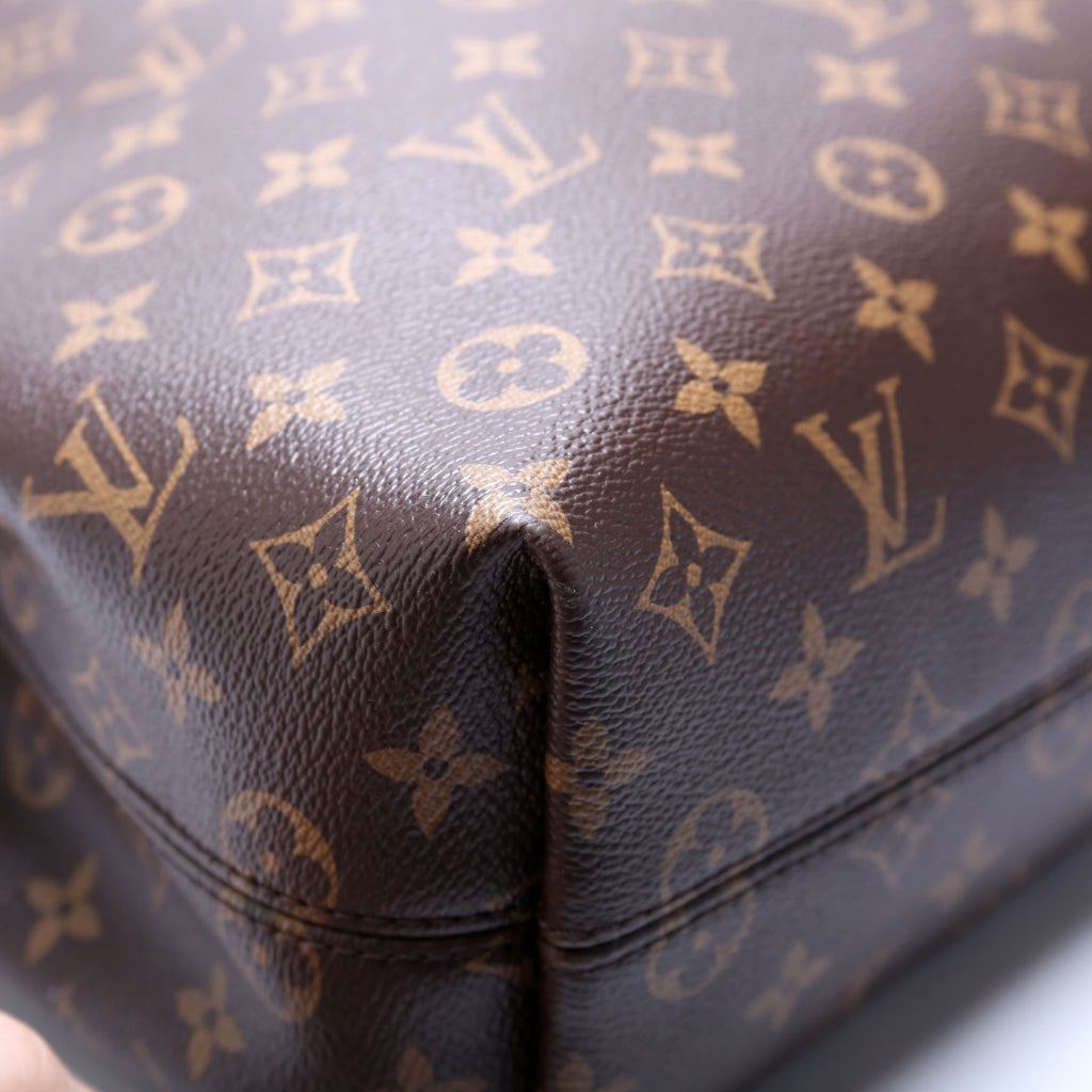 Graceful PM Monogram