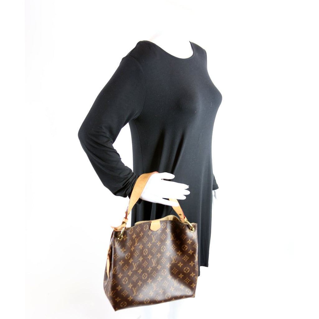 Graceful PM Monogram