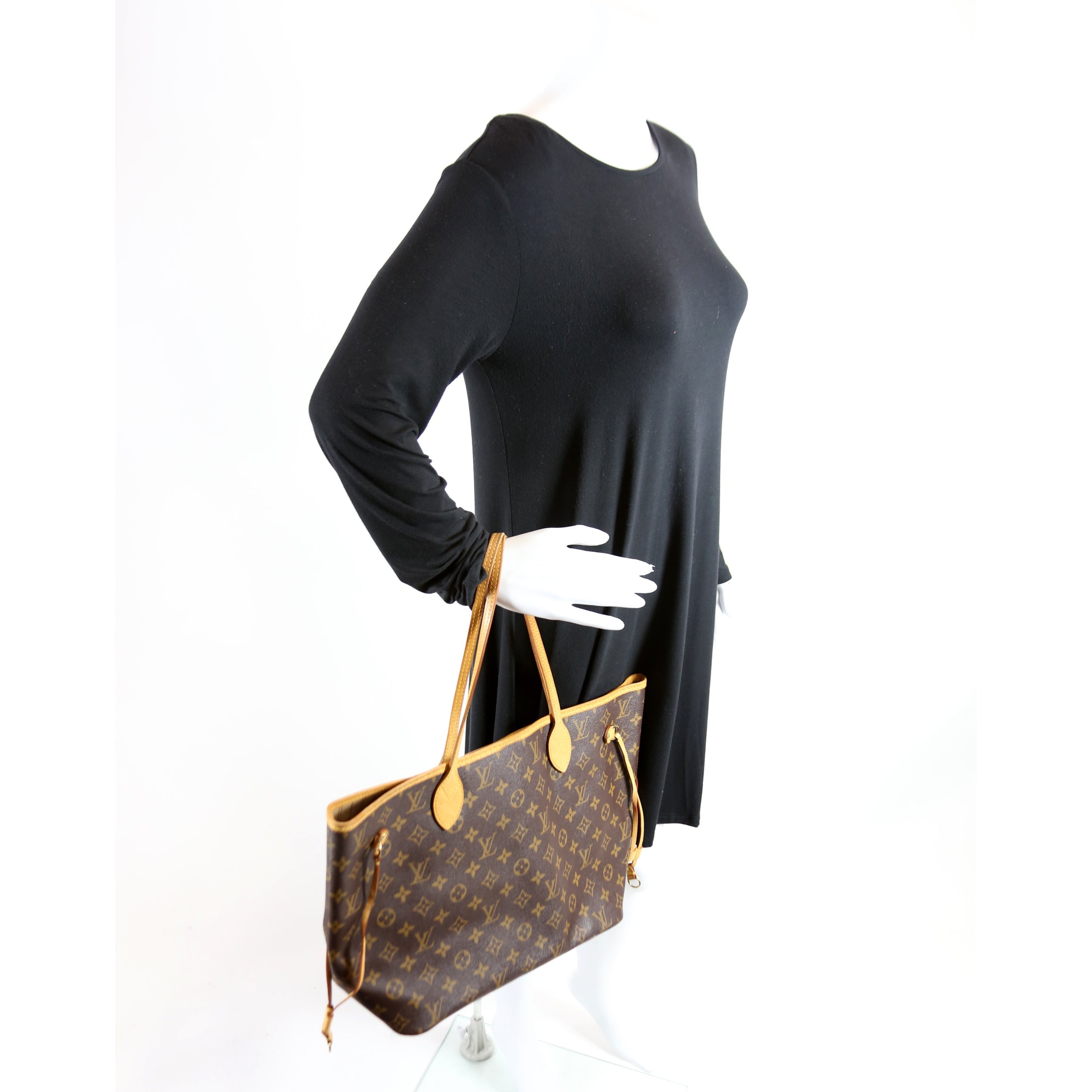 Neverfull MM Monogram